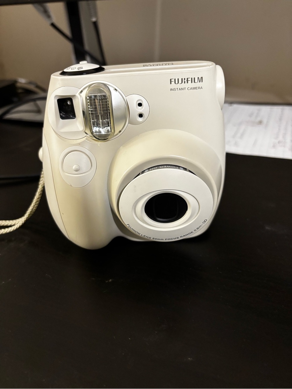 Fujifilm Instax Mini 7S -White